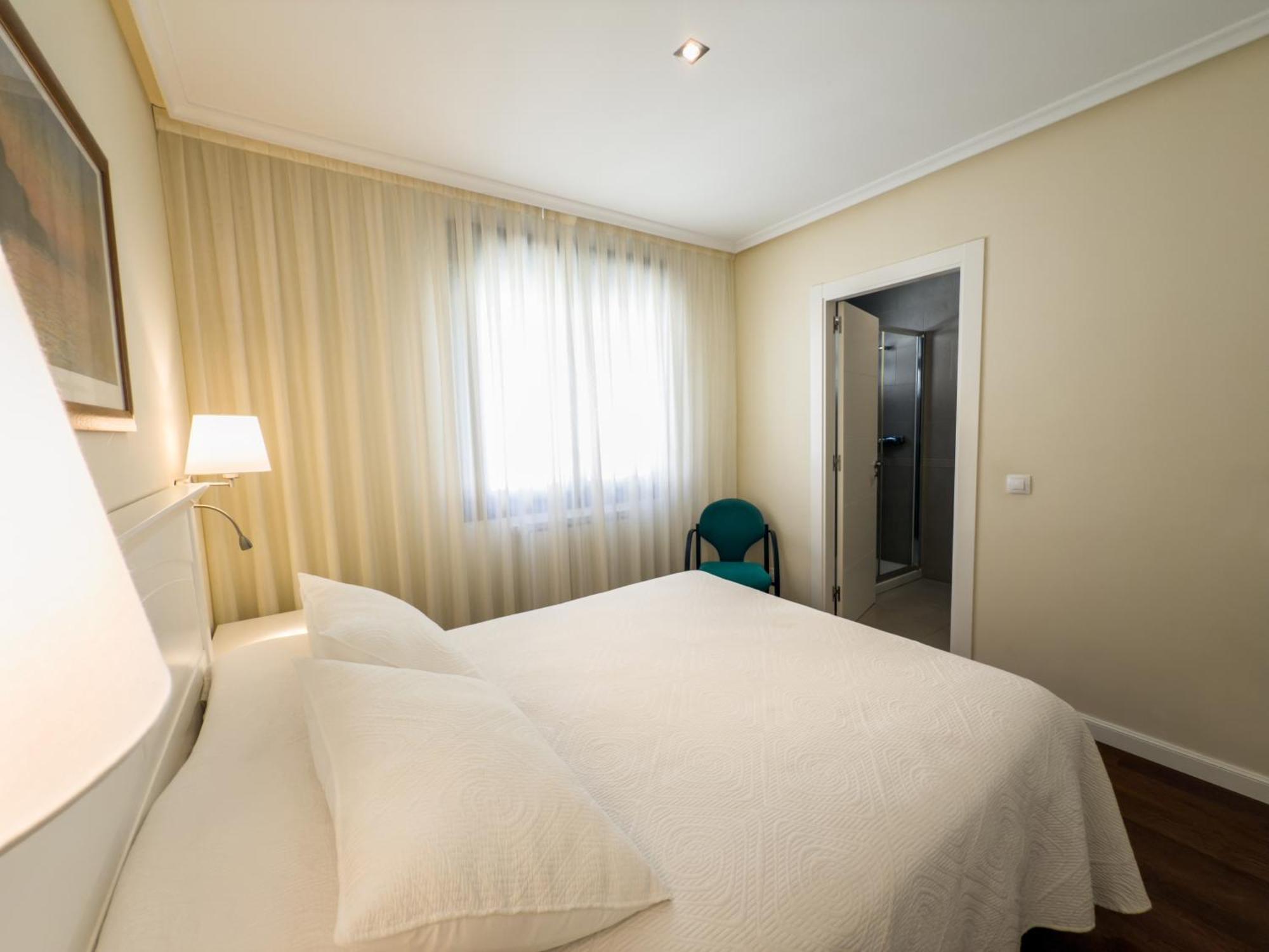 Apartamentos Verdemar Llanes Exterior foto