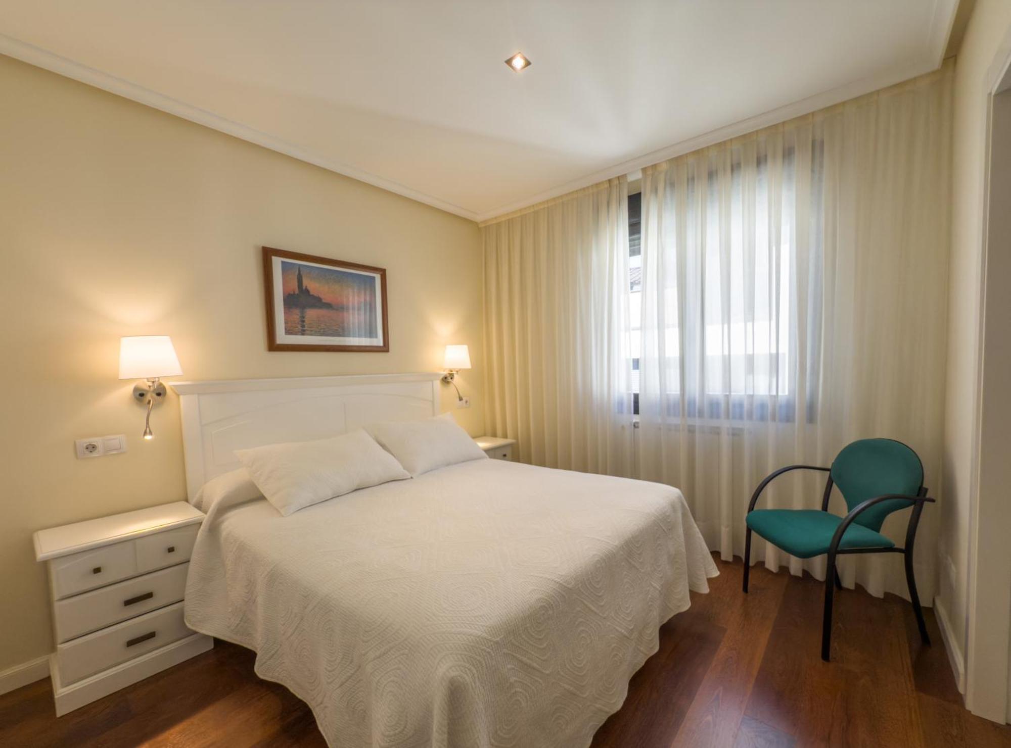 Apartamentos Verdemar Llanes Exterior foto